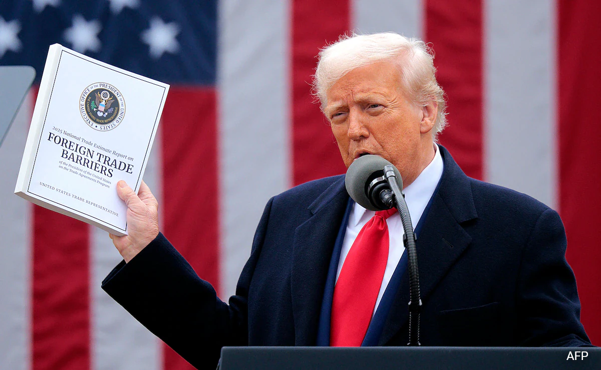 Trump Tariff Impact: भारत पर 26% शुल्क लागू, एक्सपोर्ट और इकोनॉमी पर क्या होगा असर?